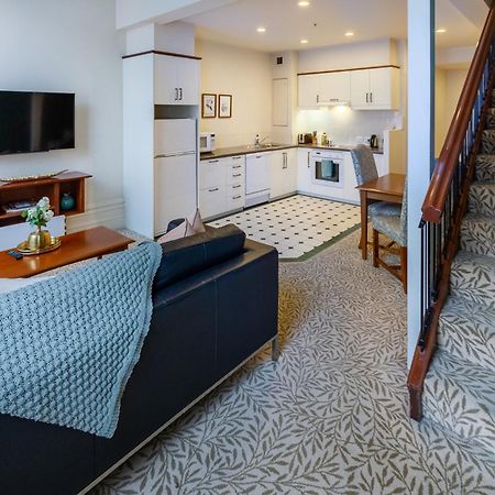 Beauty In The Cbd - 1Bed Free Parking Pool Appartement Christchurch Buitenkant foto