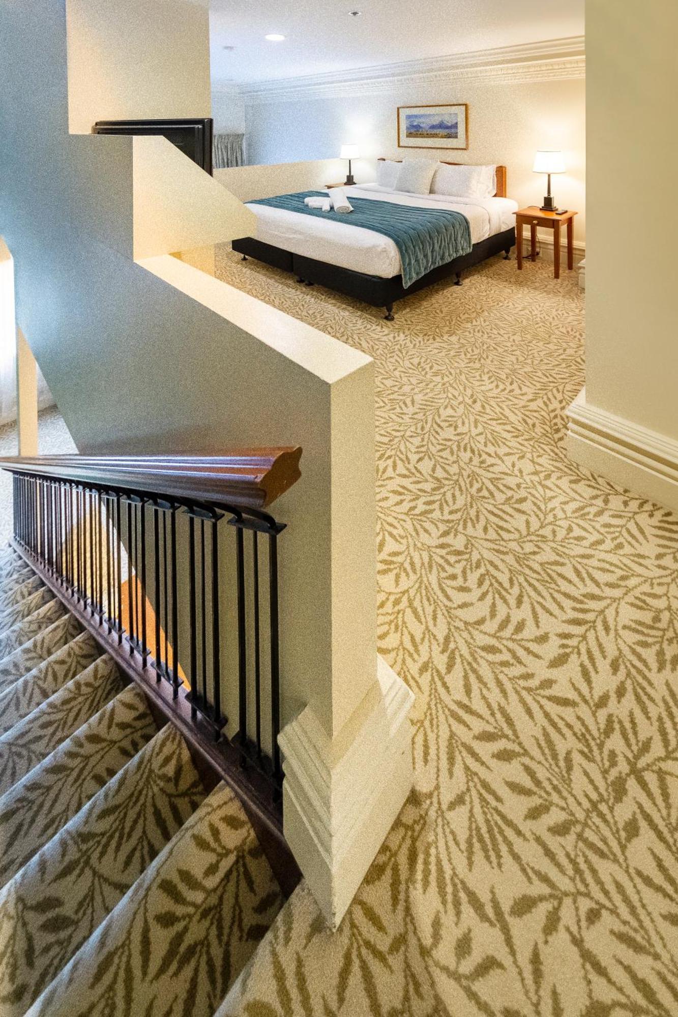 Beauty In The Cbd - 1Bed Free Parking Pool Appartement Christchurch Buitenkant foto