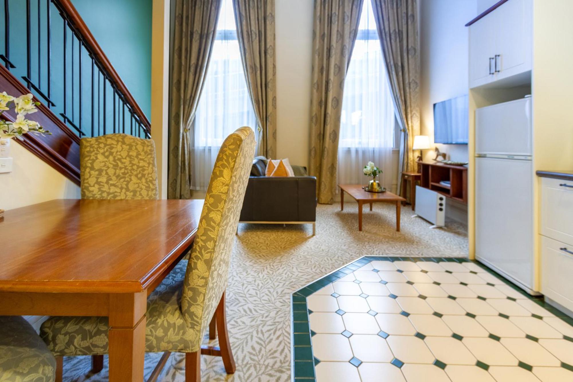 Beauty In The Cbd - 1Bed Free Parking Pool Appartement Christchurch Buitenkant foto